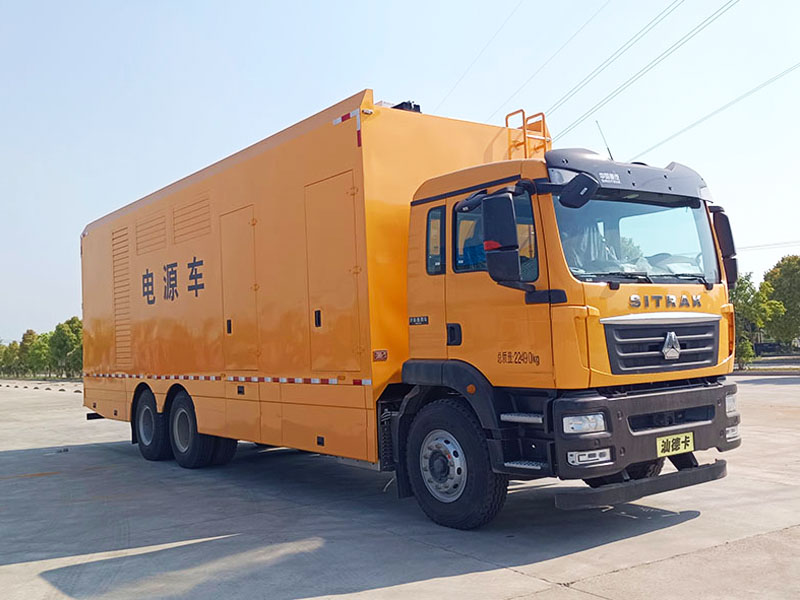 重汽汕德卡后雙橋電源車(chē)2.jpg