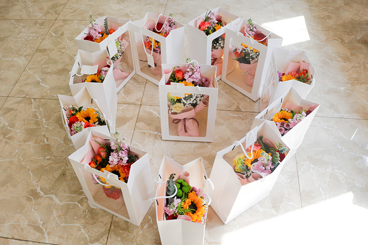 愛(ài)在三八節(jié),情暖半邊天 濟(jì)南賽成為女員工送上節(jié)日祝福